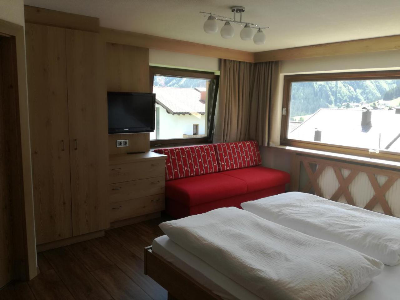 Appartements Birkenhof Berwang Bagian luar foto